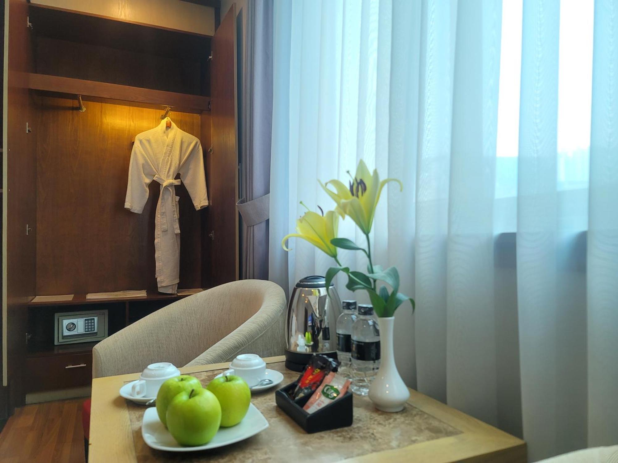 Luxeden Hotel Hanoi Dış mekan fotoğraf